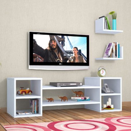tv komoda belo sa zidnim policama 2 aa